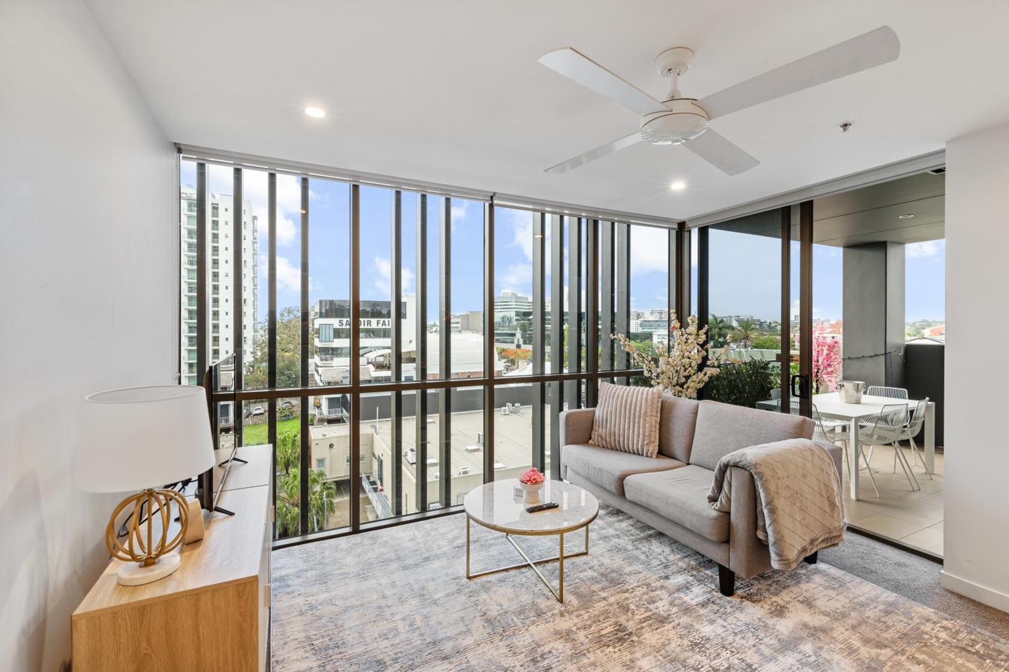 Hearty Milton Apartments Brisbane Exterior photo